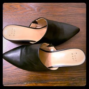 A New Day Black Blackless Mules